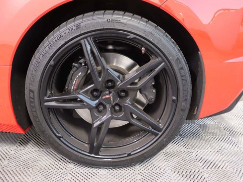 Certified 2020 Chevrolet Corvette Stingray Coupe w/ Z51 Performance Package image 20