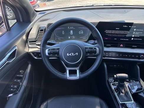Certified 2025 Kia Sportage X-Line w/ Premium Package AWD/4WD image 15