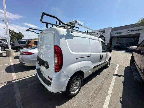 Used 2022 RAM ProMaster City Tradesman FWD image 3