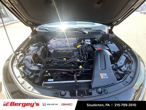 Certified 2025 Buick Envista Sport Touring FWD image 33