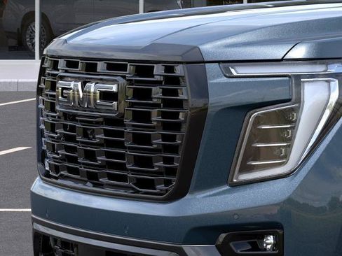 New 2026 GMC Yukon XL Denali Ultimate w/ LPO, Illumination Package AWD/4WD image 13