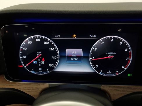 Used 2020 Mercedes-Benz E 350 4MATIC Sedan image 19