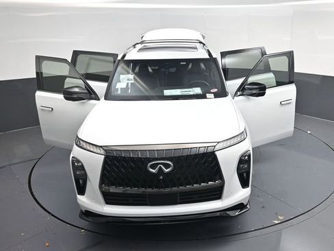 New 2026 INFINITI QX80 4WD image 66