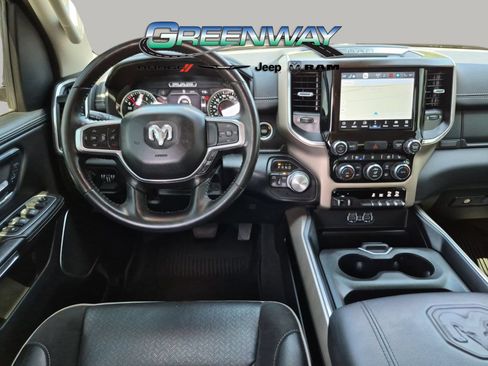Used 2022 RAM 1500 Laramie AWD/4WD image 9