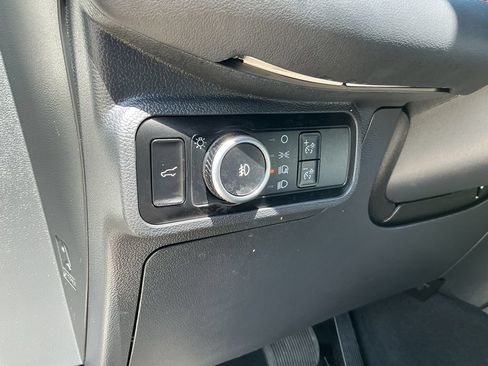 Used 2025 Ford Explorer ST AWD/4WD image 38