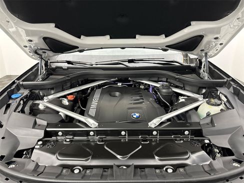 New 2027 BMW X7 xDrive40i w/ M Sport Package AWD/4WD image 20