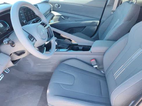 New 2026 Hyundai Elantra SEL Sport FWD image 12