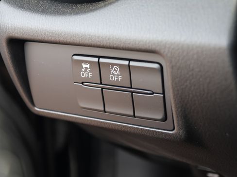 Used 2023 MAZDA MX-5 Miata Sport image 16