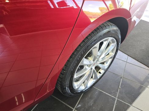 Used 2014 Cadillac XTS Luxury w/ Driver Awareness Package image 31