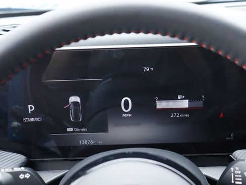Used 2025 Nissan Kicks SR FWD image 14