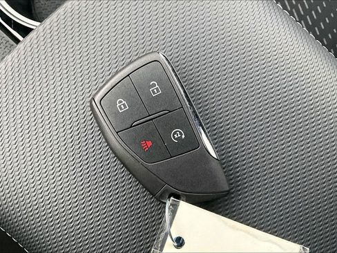 Used 2026 Chevrolet Equinox LT w/ LPO, Floor Liner Package FWD image 35