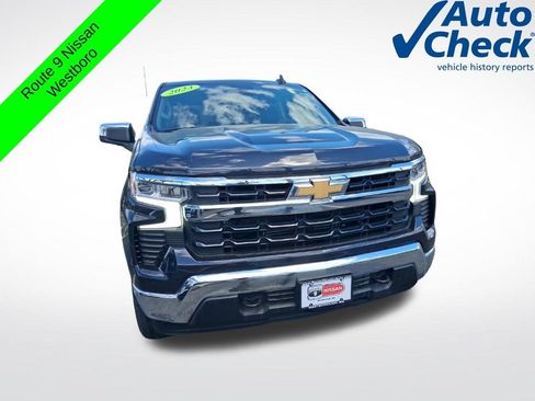 Used 2023 Chevrolet Silverado 1500 LT AWD/4WD image 3