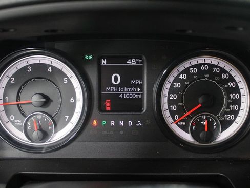 Used 2024 RAM 1500 Classic SLT image 31