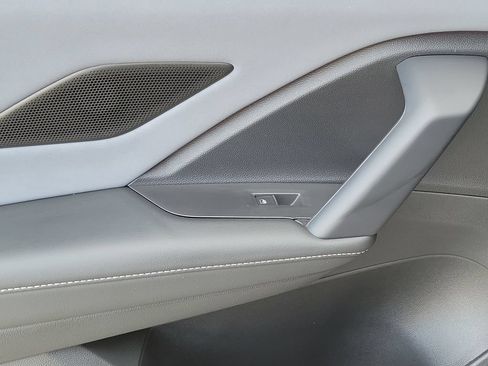 Certified 2026 Volkswagen Tiguan SE AWD/4WD image 16