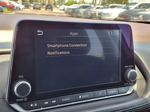 Used 2023 Nissan Rogue S FWD image 28