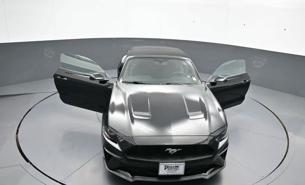 Used 2019 Ford Mustang Convertible RWD image 47
