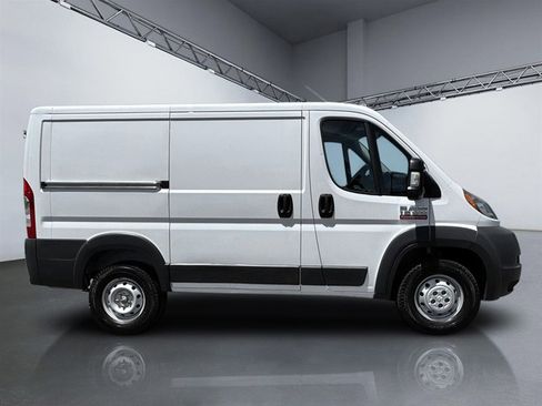 Used 2016 RAM ProMaster 1500 w/ Interior Convenience Group FWD image 3