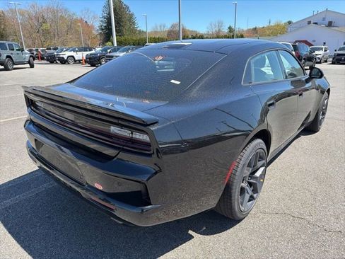 New 2026 Dodge Charger Scat Pack w/ Blacktop Package AWD/4WD image 3