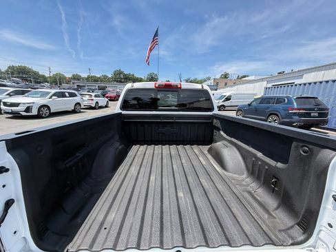 Used 2022 Chevrolet Colorado Z71 AWD/4WD image 24