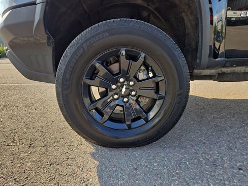 Used 2020 Chevrolet Colorado ZR2 w/ ZR2 Midnight Special Edition AWD/4WD image 10