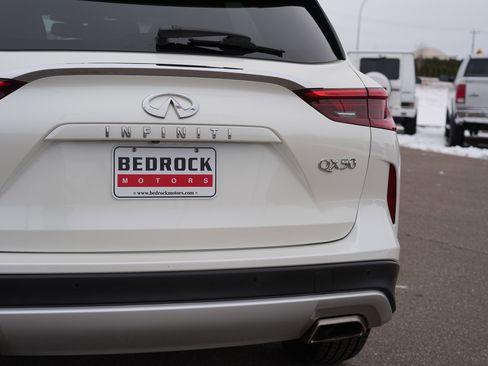 Used 2020 INFINITI QX50 Essential w/ Convenience Package image 10