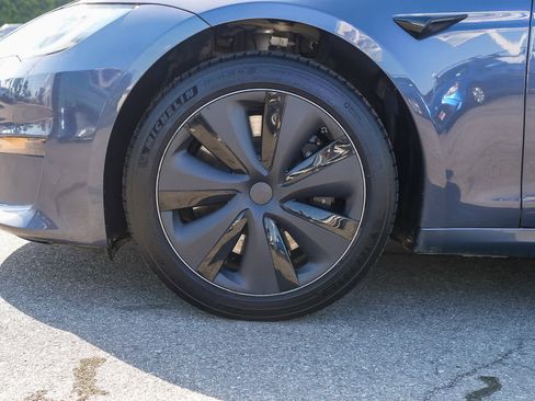 Used 2022 Tesla Model S AWD/4WD image 8