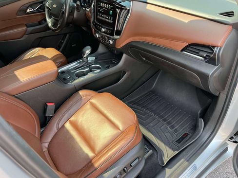 Certified 2018 Chevrolet Traverse High Country AWD/4WD image 23