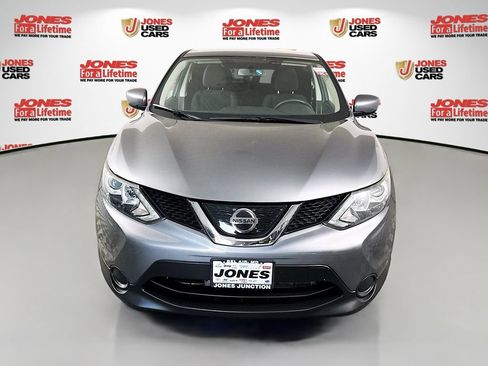 Used 2018 Nissan Rogue Sport S w/ S Appearance Package AWD/4WD image 10