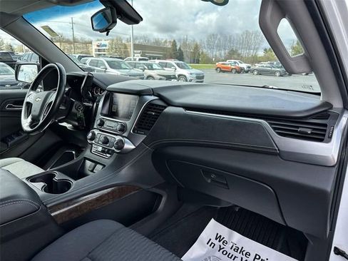 Used 2019 Chevrolet Tahoe LS AWD/4WD image 26