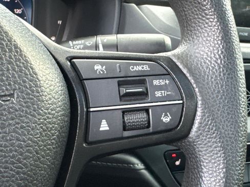 Certified 2023 Honda Accord EX image 22