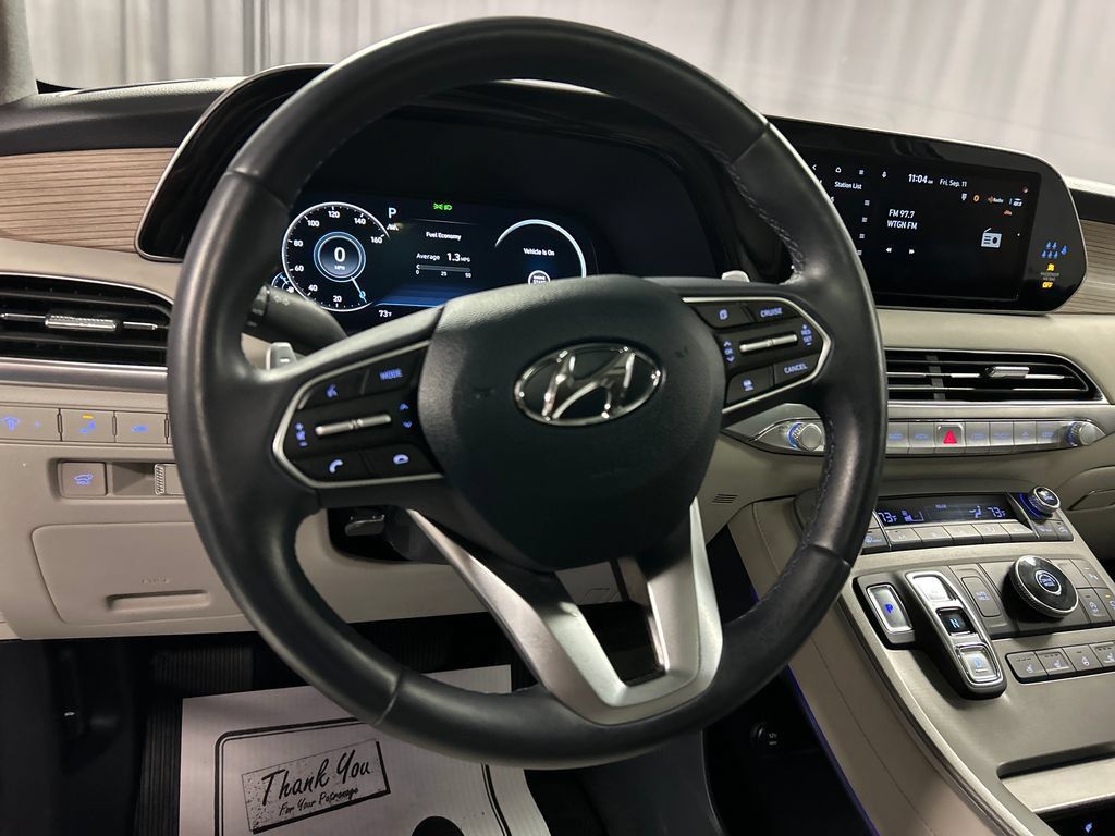 Used 2022 Hyundai Palisade Limited FWD image 13