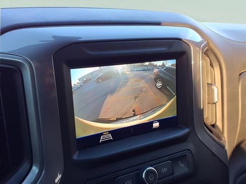 Used 2021 Chevrolet Silverado 1500 Custom Trail Boss w/ Safety Confidence Package image 11