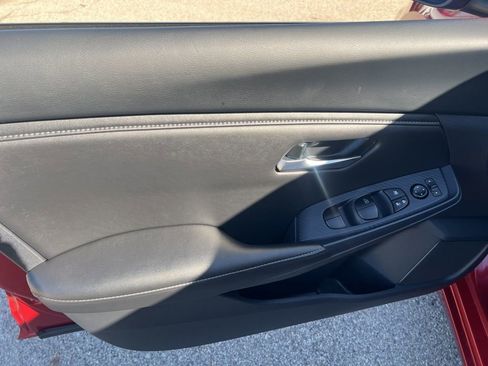 Certified 2025 Nissan Sentra SV w/ All-Weather Package image 7