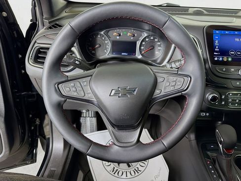 Used 2023 Chevrolet Equinox RS w/ RS Leather Package AWD/4WD image 13