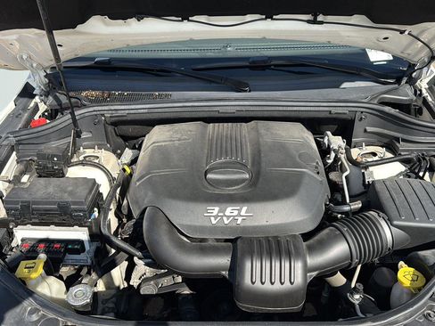 Used 2012 Jeep Grand Cherokee Laredo image 24