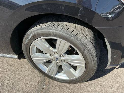 Used 2024 Ford Expedition Platinum image 21