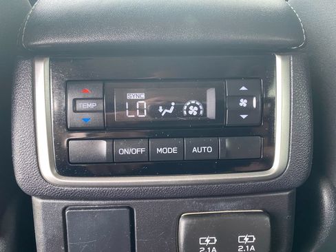 Used 2021 Subaru Ascent Premium w/ Convenience Package AWD/4WD image 35
