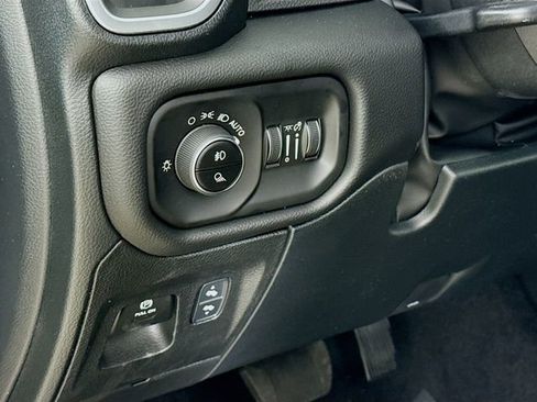 New 2026 RAM 1500 Big Horn AWD/4WD image 11
