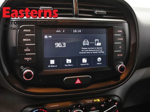 Used 2020 Kia Soul EX FWD image 17