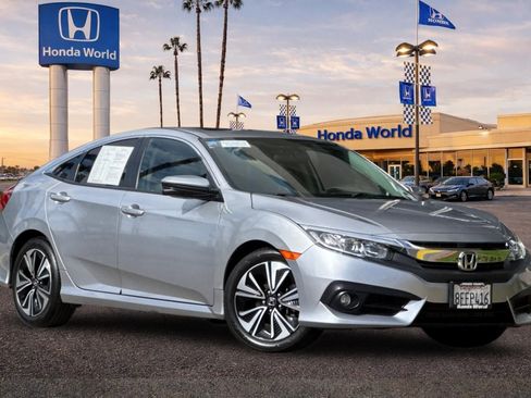 Certified 2018 Honda Civic EX-T image 2