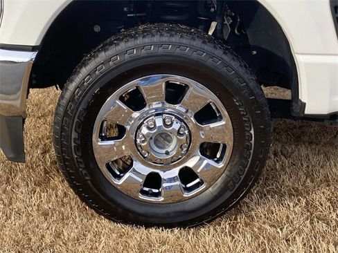 Used 2024 Ford F250 Lariat w/ Lariat Ultimate Package image 10