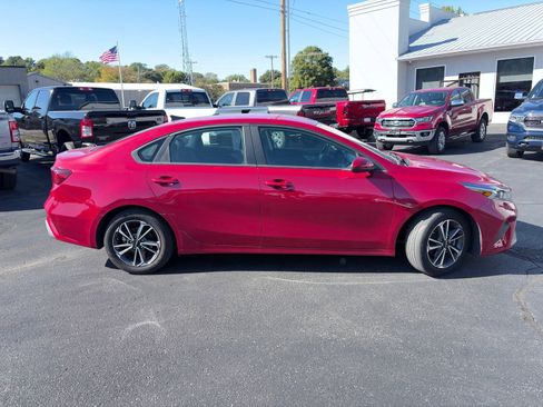 Used 2024 Kia Forte LXS image 5