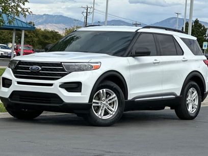 Used 2020 Ford Explorer XLT w/ Class III Trailer Tow Package