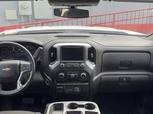 Used 2021 Chevrolet Silverado 1500 LT w/ Bed Protection Package AWD/4WD image 26