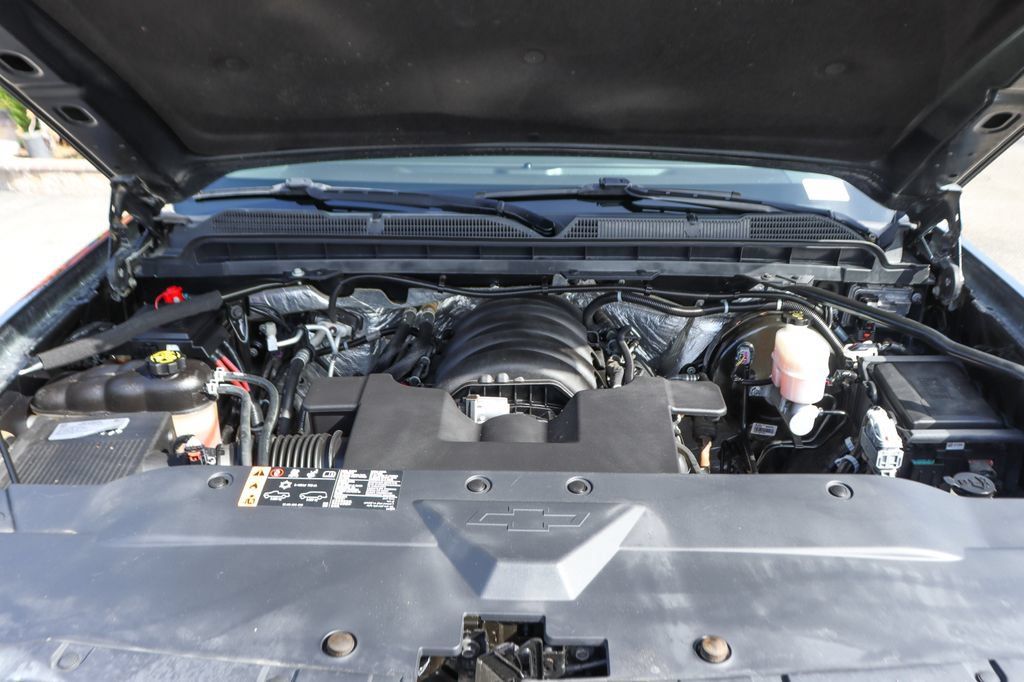 Used 2018 Chevrolet Silverado 1500 LTZ Z71 AWD/4WD image 13