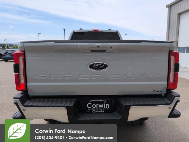 New 2026 Ford F350 Lariat w/ Chrome Package AWD/4WD image 4