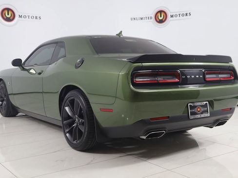 Used 2019 Dodge Challenger R/T Scat Pack w/ Shaker Package image 4