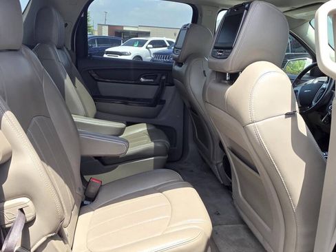 Used 2014 GMC Acadia Denali FWD image 19