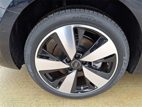 New 2025 Audi A5 2.0T Premium image 5