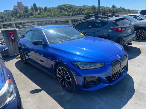Used 2023 BMW i4 eDrive40 w/ M Sport Package RWD image 3
